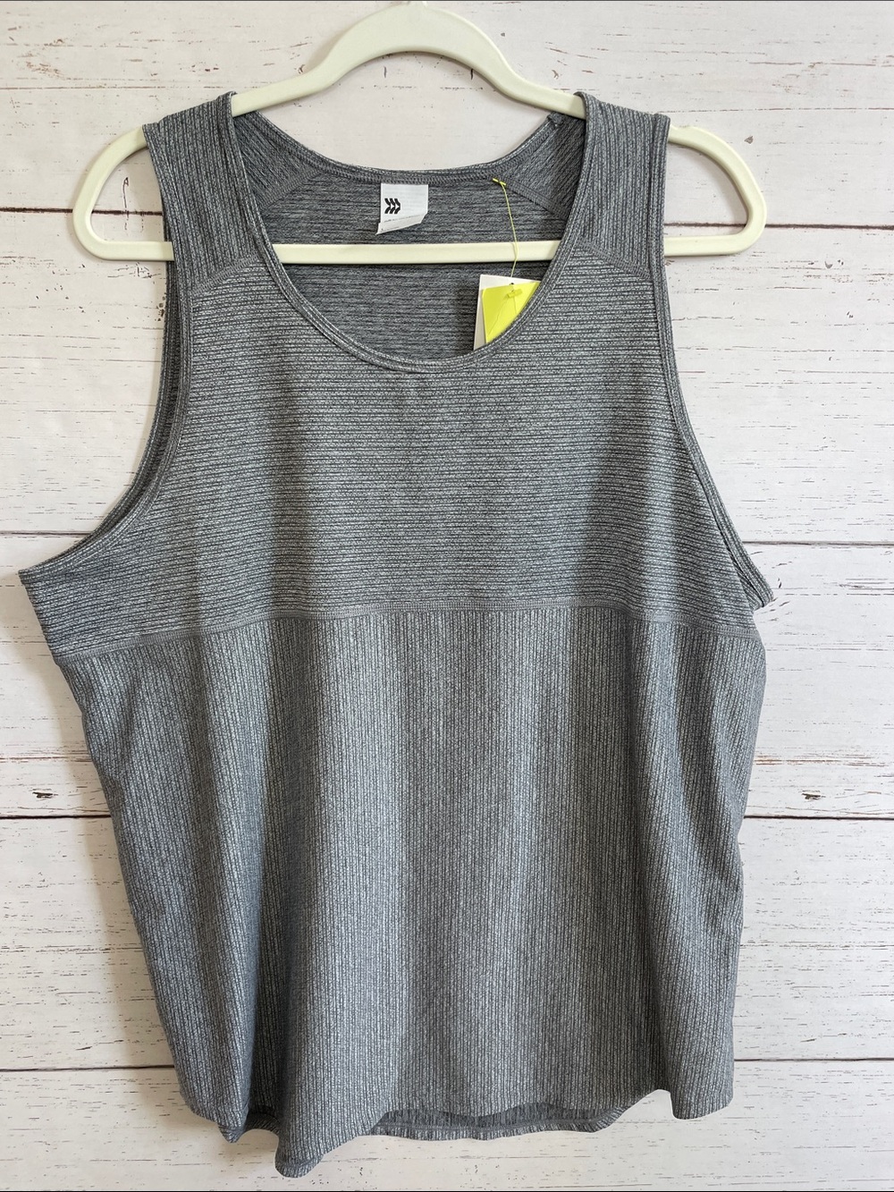 all in motion Workout Tank Top Bundle of 2 in Coral and Gray, size L, both NWT - Picture 6 of 14